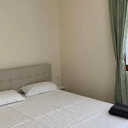 Apartman Beachfront 1-bedroom Stylish & Compact Burgasz