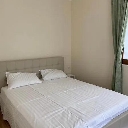 Beachfront 1-bedroom Stylish & Compact * Burgasz