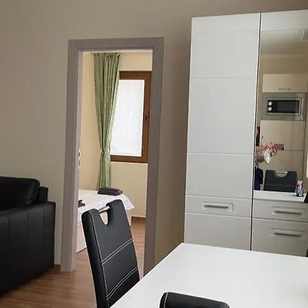 Beachfront 1-bedroom Stylish & Compact * Burgasz